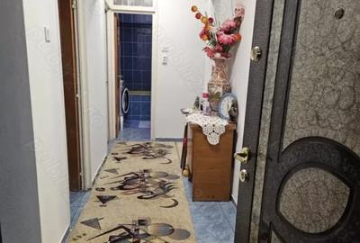 Apartament de 3 camere decomandat in Titan - locatie excelenta la bulevard! - 6