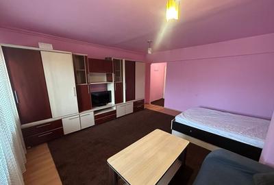 Garsonieră decomandată, mobilată în Cetate - 1
