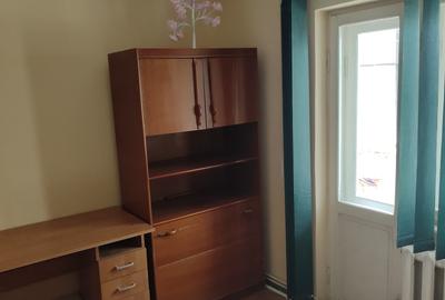Apartament cu 3 camere decomandat în Central - 6