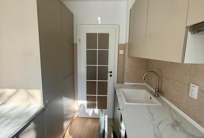 Apartament cu 2 camere semidecomandat în P-ța Gorjului - 1