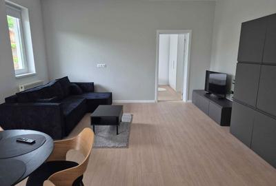 Apartament cu 2 camere semidecomandat în Livezeni - 4
