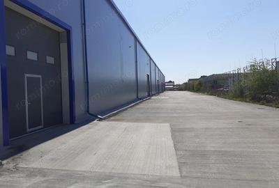 Spațiu comercial, de 1,000 mp, în Central
