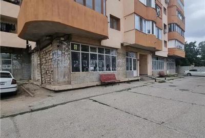 Spațiu comercial, de 106 mp, în Central - 3