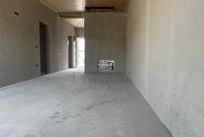 Duplex pe parter - toate utilitatile - zona foarte buna - 4