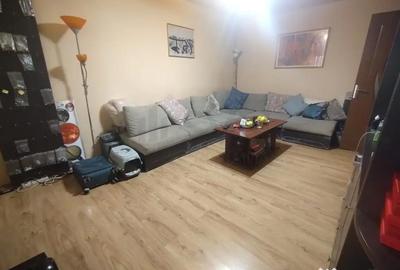 Apartament cu 3 camere decomandat în Titulescu - 6