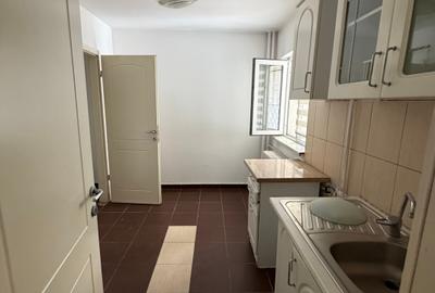 Apartament cu 2 camere decomandat în Romană - 5