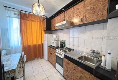 Apartament 3 camere - Rogerius - Str Selimbarului - 54 mp - etaj 4 - 12