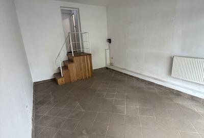 Spațiu comercial, de 24 mp, în Exterior Vest - 3