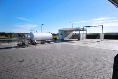 Spațiu comercial, de 450 mp, în Central - 18