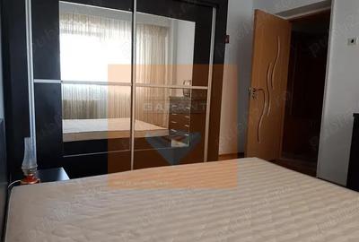 Apartament cu 4 camere decomandat în Central - 8