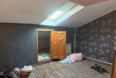 Casă cu Teren 200 Mp în Central - 8