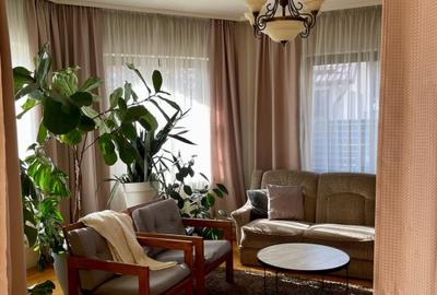 Casa de vanzare 230mp utili, Zona Buna Ziua