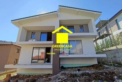Duplex cu 4 camere cu Canalizare în Florești - 1