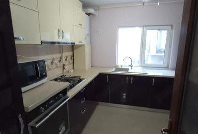 Apartament cu 3 camere decomandat în Inel II - 1