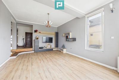 Vila cu 8 camere in Sacalaz, Central - 14