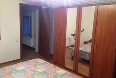 Casă cu 6 camere cu Teren 6200 Mp în Provița de Jos - 13