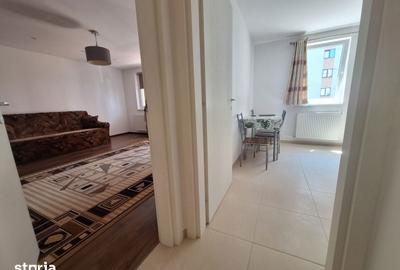 Apartament cu 2 camere decomandat în Tractorul - 7