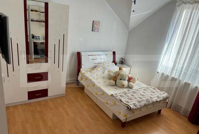 Casa P+1 de vanzare, cu 4 camere, 180 mp, zona Micro 2 - 6