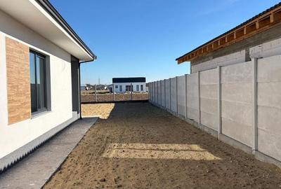 Casa Santandrei, 167 000 E (neg). Comision 0. - 8