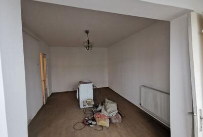 Garsonieră decomandată în Micro 1 - 5