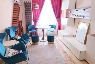 Apartament cu 3 camere semidecomandat, mobilat în Micro 17 - 1