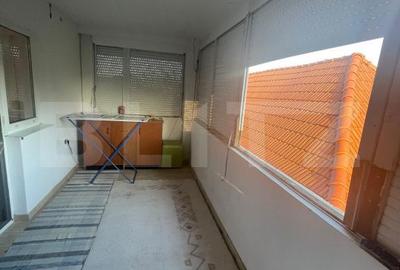 Casă cu 4 camere cu Teren 500 Mp în Central - 3