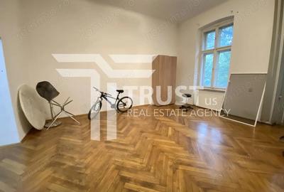 Caldire Istorica, 5 Camere, Etaj 1, Piata Roamnilor, Traian, Comision 0 - 3