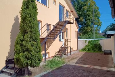 Casă cu 4 camere în Central - 6