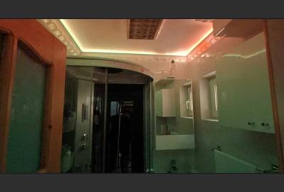 Comision 0% De vanzare apartament ultracentral cu 4 camere - 2