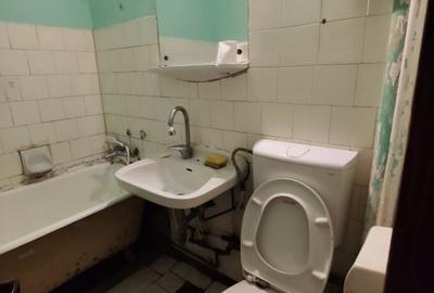 Inchiriere 1 camera  Apartament 3 camere decomandat -sunt deja 2 baieti- 600 lei - 4