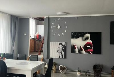 Casă în Pietroasa - 2