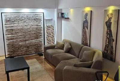 Apartament cu 2 camere decomandat în Tomis I - 8