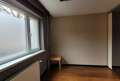 Casă individuală cu 4 camere cu Teren 200 Mp în Gruia - 11