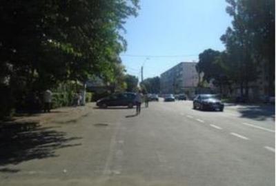 Apartament cu 3 camere semidecomandat în Școlilor - 1