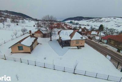 Casă cu 4 camere cu Teren 2000 Mp în Bratca - 15