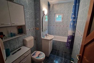 Apartament cu 3 camere semidecomandat în Central - 4