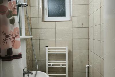 Inchiriez garsoniera la parter intr-un bloc din cartier Gruia - 2