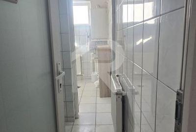 Casă cu 9 camere cu Canalizare în Iancului - 16