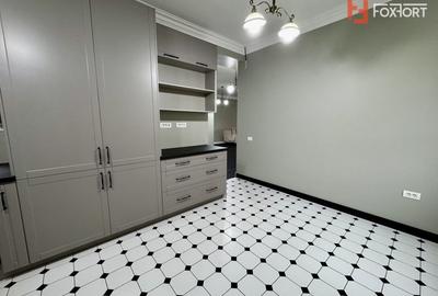 Apartament deosebit, 3 camere, zona Central – Bld. C.D. Loga - 10