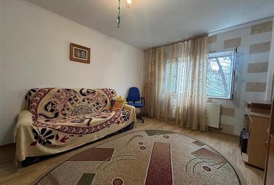 Apartament cu 2 camere decomandat în Nicolina - 3