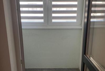 Inchiriez garsoniera Militari Rezidence LUX - 7