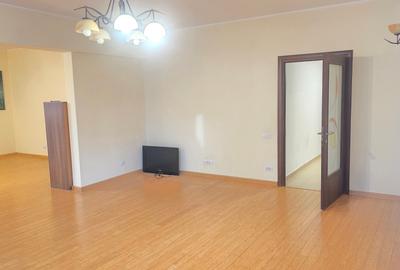 Apartament cu 3 camere semidecomandat în Polonă - 17