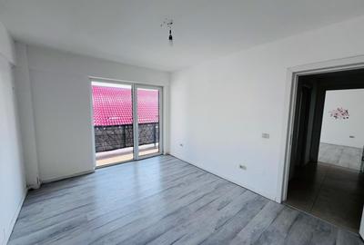 Apartament cu 2 camere decomandat în Cug - 2