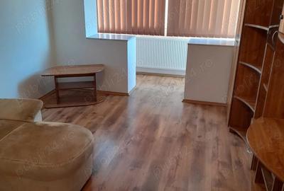 Apartament 3 camere de inchiriat - 1