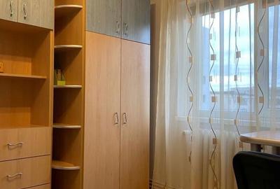 Apartament cu 3 camere decomandat, mobilat în Central - 4