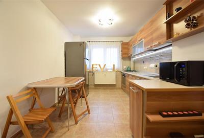 [VIDEO] Apartament Renovat 3 Camere de Inchiriat la 150m Metrou Dristor - 2