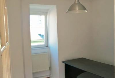 Birou, de 100 mp, în Moșilor - 3