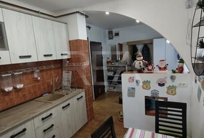 2 camere decomandat, 2/4, 55 mp, bloc 1982-Gorjului - 5