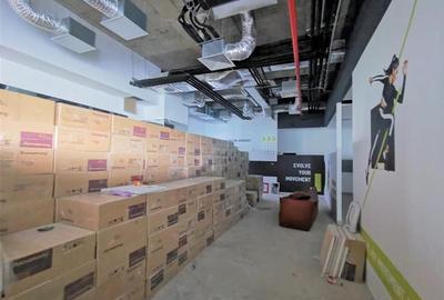 Class A Office Building -  myHive MetrOffice - de la 63 mp - 5