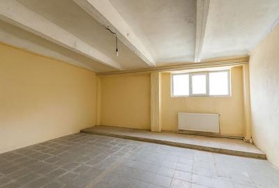 | Spatiu cazare muncitori | 60–100 PERSOANE | 700 mp utili - 6